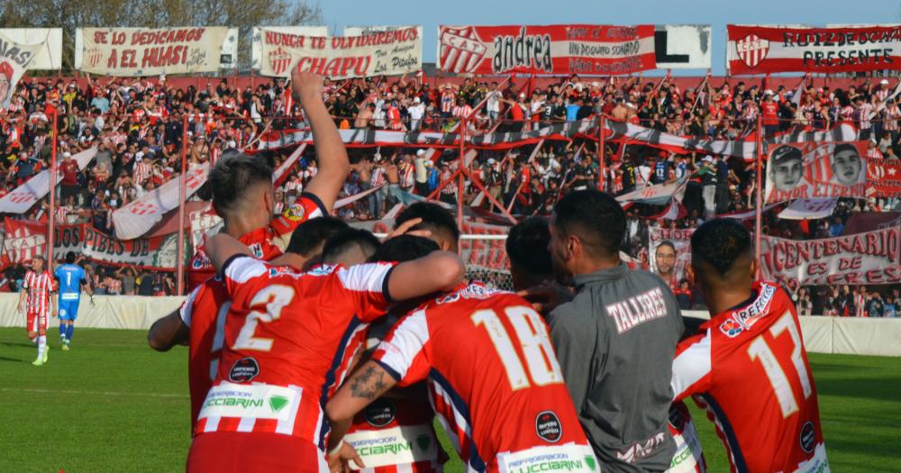 Talleres de Remedios de Escalada - CA Los Andes 1:1 (Primera B  Metropolitana 2021 Clausura, 10. Spieltag)