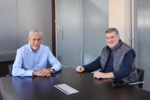 Jorge Ferraresi junto al concejal Ariel Burtoli, una de las principales patas del armado del MDF en territorio quilmeño.